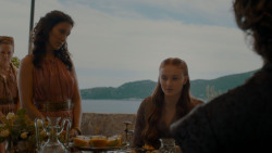 extant_GameOfThrones_4x01-TwoSwords_2319