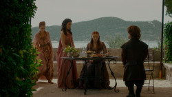 extant_GameOfThrones_4x01-TwoSwords_2330