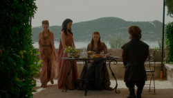 extant_GameOfThrones_4x01-TwoSwords_2331