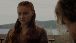 extant_GameOfThrones_4x01-TwoSwords_2419