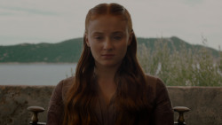 extant_GameOfThrones_4x01-TwoSwords_2442
