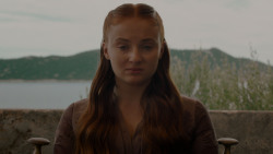 extant_GameOfThrones_4x01-TwoSwords_2447