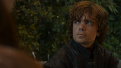 extant_GameOfThrones_4x01-TwoSwords_2491