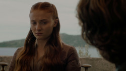 extant_GameOfThrones_4x01-TwoSwords_2513