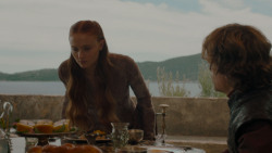 extant_GameOfThrones_4x01-TwoSwords_2529
