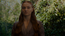 extant_GameOfThrones_4x01-TwoSwords_2555