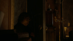 extant_GameOfThrones_4x01-TwoSwords_2571