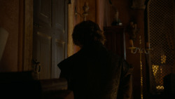 extant_GameOfThrones_4x01-TwoSwords_2579