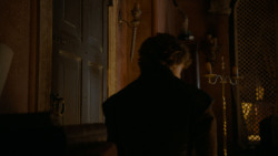 extant_GameOfThrones_4x01-TwoSwords_2581
