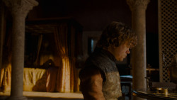 extant_GameOfThrones_4x01-TwoSwords_2590