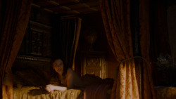 extant_GameOfThrones_4x01-TwoSwords_2605