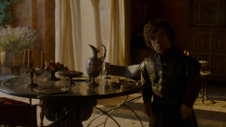 extant_GameOfThrones_4x01-TwoSwords_2611