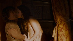 extant_GameOfThrones_4x01-TwoSwords_2633