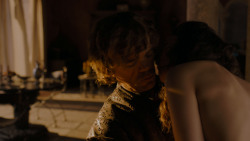 extant_GameOfThrones_4x01-TwoSwords_2637