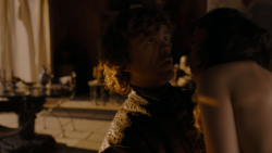 extant_GameOfThrones_4x01-TwoSwords_2638