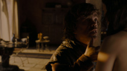 extant_GameOfThrones_4x01-TwoSwords_2648