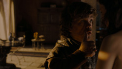 extant_GameOfThrones_4x01-TwoSwords_2649