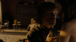 extant_GameOfThrones_4x01-TwoSwords_2656