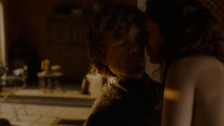 extant_GameOfThrones_4x01-TwoSwords_2693