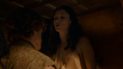 extant_GameOfThrones_4x01-TwoSwords_2708