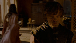 extant_GameOfThrones_4x01-TwoSwords_2713