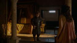 extant_GameOfThrones_4x01-TwoSwords_2761