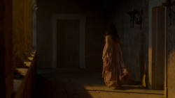 extant_GameOfThrones_4x01-TwoSwords_2787