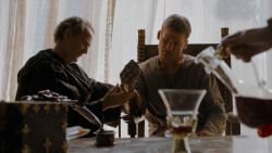 extant_GameOfThrones_4x01-TwoSwords_2826