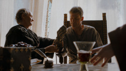 extant_GameOfThrones_4x01-TwoSwords_2837