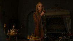 extant_GameOfThrones_4x01-TwoSwords_2847