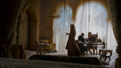 extant_GameOfThrones_4x01-TwoSwords_2851