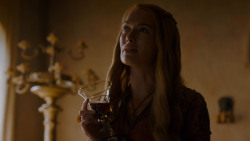 extant_GameOfThrones_4x01-TwoSwords_2863