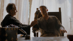extant_GameOfThrones_4x01-TwoSwords_2868