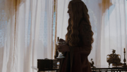 extant_GameOfThrones_4x01-TwoSwords_2918