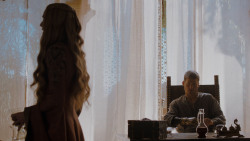 extant_GameOfThrones_4x01-TwoSwords_2934