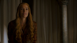 extant_GameOfThrones_4x01-TwoSwords_2952