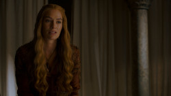 extant_GameOfThrones_4x01-TwoSwords_2972
