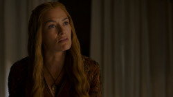 extant_GameOfThrones_4x01-TwoSwords_2980