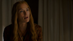 extant_GameOfThrones_4x01-TwoSwords_2983