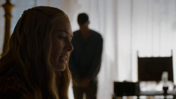 extant_GameOfThrones_4x01-TwoSwords_3011