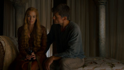 extant_GameOfThrones_4x01-TwoSwords_3039