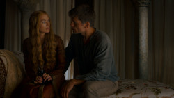 extant_GameOfThrones_4x01-TwoSwords_3044