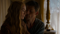extant_GameOfThrones_4x01-TwoSwords_3060