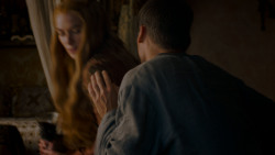 extant_GameOfThrones_4x01-TwoSwords_3067