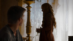 extant_GameOfThrones_4x01-TwoSwords_3078