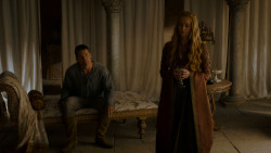 extant_GameOfThrones_4x01-TwoSwords_3123