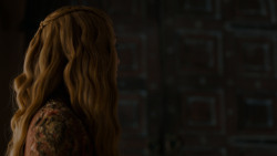 extant_GameOfThrones_4x01-TwoSwords_3142