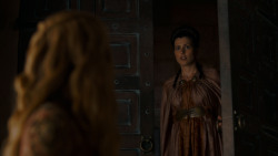 extant_GameOfThrones_4x01-TwoSwords_3144
