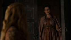 extant_GameOfThrones_4x01-TwoSwords_3151