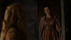 extant_GameOfThrones_4x01-TwoSwords_3152